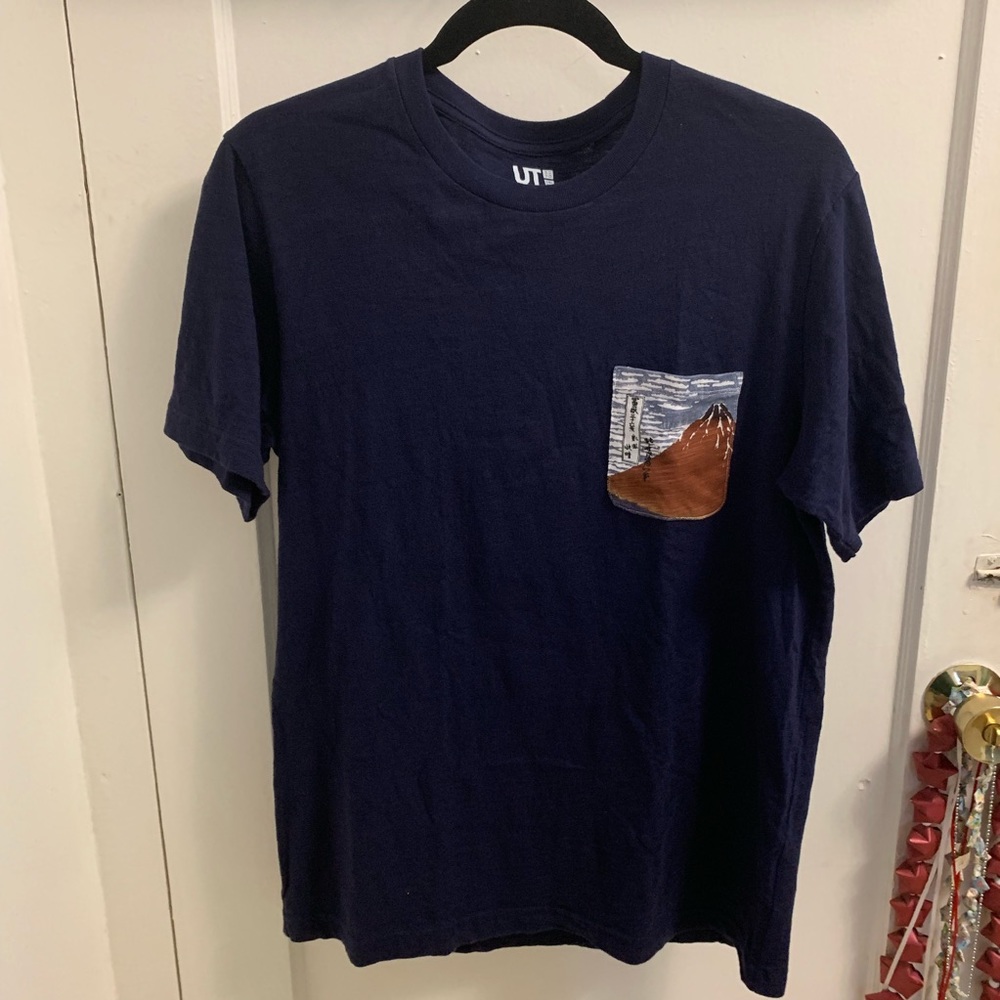 Uniqlo Graphic T-Shirt Hokusai Blue